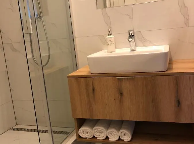 - Maroldova Appartement *